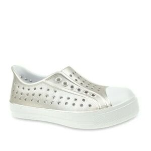 NWT Wonder Nation Eva Silver Slip-On Sneakers Girl Play Shoes Active Casual